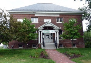 Goodwin Memorial Library: exterior view of front entrance to the library