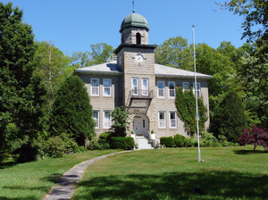New Salem Academy: exterior view