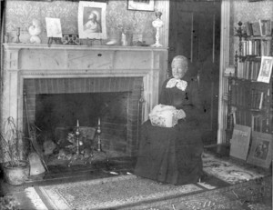 Lakeman-Johnson House, Ipswich, Mass., Parlor.