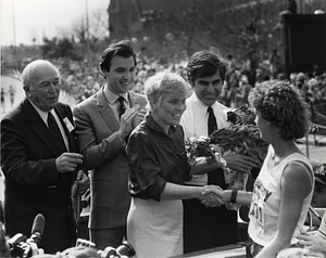 Catherine Flynn congratulating 1985 Boston Marathon winner Lisa Larsen Weidenbach