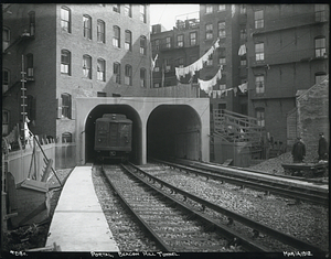 Portal, Beacon Hill tunnel