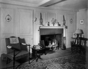 Captain Simon Colton House, Longmeadow, Mass., Parlor..