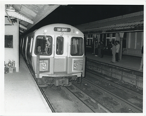 Last "El" train leaves Forest Hills 1:45 am