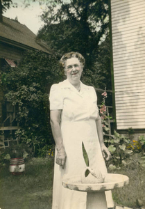 Margaret O'Hare in her backyard