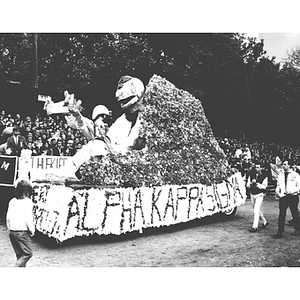 Alpha Kappa Sigma float at the 1967 Homecoming parade