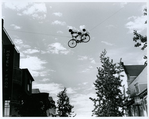 Bike in sky near Hotel Fron