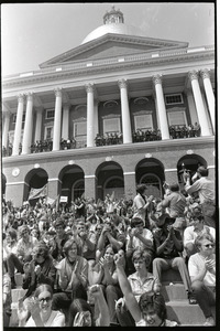 Demonstration at State House against the killings at Kent State: crowd on State House steps