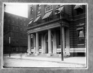 Front view of Boston City Hospital Relief Station, Haymarket Square, Boston, Mass.