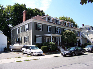 House at 10 Avon Street, Wakefield, Mass.