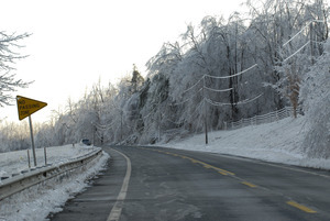 Icy vIew down the highway