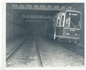 Unidentified Green Line collision, view in tunnel of lead car