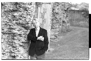 Tommy Makem, singer, recording artist. Shots taken in October 2005 at Armagh City Hall