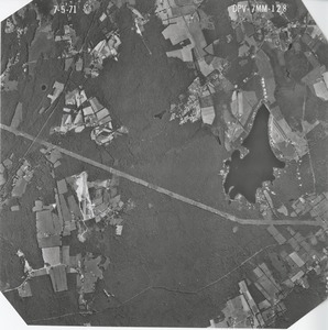 Worcester County: aerial photograph. dpv-7mm-128