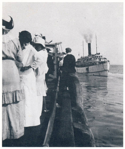 Boston ferry arrives