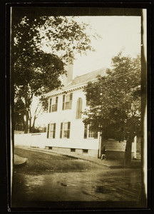 Exterior view of the Colonel Whipple House, Portsmouth, N.H., 1914