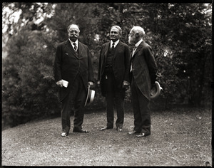 William Howard Taft, Bernard Baruch, and James Bryce, 1st Viscount Bryce (l. to r.) at the Institute for Politics, Williams College