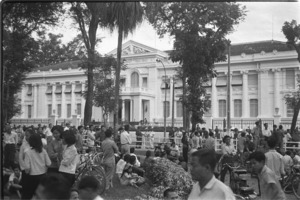 Street demonstrations against the presidential palace; Saigon.