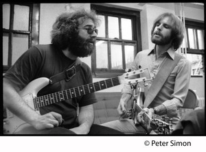 Jerry Garcia and Bob Weir, singing and playing guitar: Grateful Dead in the studio (Automated Sound)