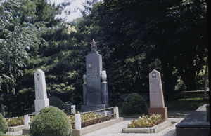 Belgrade war graves