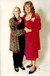 Dottie and Alison Laing Formal Portrait (1)