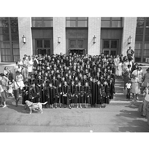 Graduates pose together at the 1981 School of Law commencement