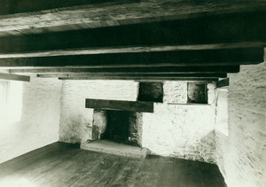 North front chamber, second floor, Whitfield House, looking north