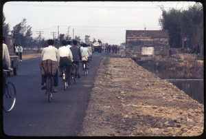 Foshan: bicycle on roads