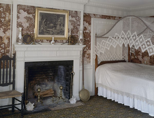 Southwest chamber with canopy bed, Sarah Orne Jewett House, South Berwick, Maine