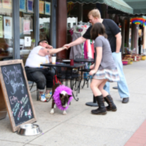 Sam's Cafe, Main Street