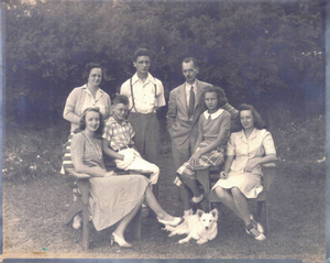 Carl Palmer family, circa 1944