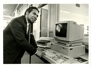 Amondo Silva with new computer