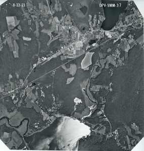 Worcester County: aerial photograph. dpv-9mm-37