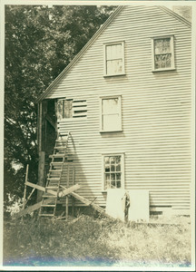 East End Of The Eleazer Arnold House Showing Corner Post And Framing ...