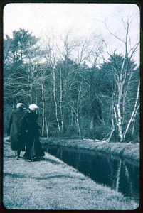 Hawkes women by the canal, North Saugus