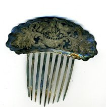 Comb