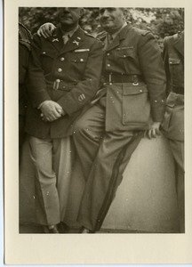 Lt. Col. Waring (left) and Gen. de Beauchesne