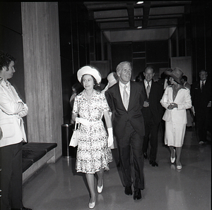 [Queen Elizabeth II and Mayor Kevin White walking through Boston City Hall]