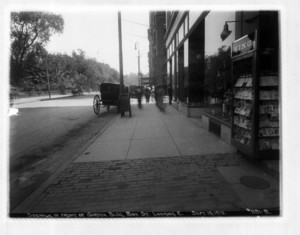 Sidewalk in front of Garden Building, Boylston Street, looking east, Boston, Mass., September 15, 1913