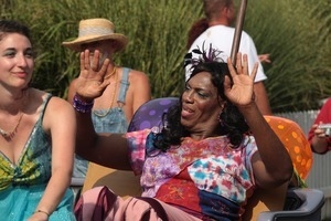 Parade watchers : Provincetown Carnival parade