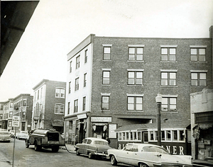 Baldwin street near Pearl, 1958