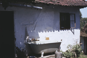 Outdoor bath