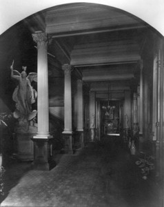 Gardner Brewer House, 29 Beacon St., Boston, Mass., Entrance Hall.