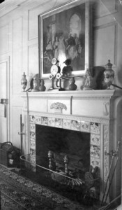 Francis Peabody House, "The Lindens," Danvers, Mass., Bedroom.