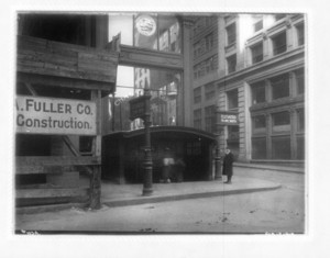 Devonshire Street subway entrance, Winthrop Building, Devonshire and Water Sts., Boston, Mass., February 12, 1912