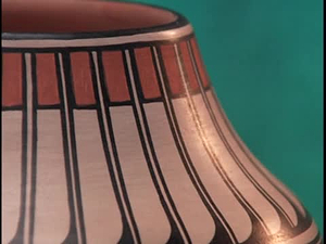 ¡Colores!; School of American Research: Maria Martinez Pottery and Interview with Shelby J. Tisdale (Part 1)