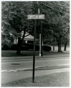 Swift Way street sign