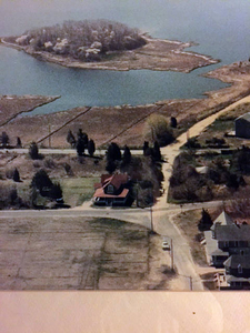 Aerial photo of 'Easy Breezy' 1986