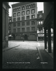 Buildings on east side Washington Street 658