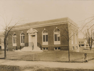 Sharon Public Library exterior