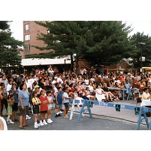 Spectators fill the plaza to watch a Festival Betances event.